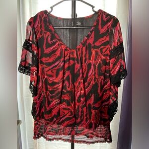 EUC, New Directions Red and Black Flutter Sleeve Blouse